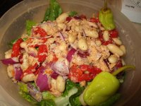 Tuna and white bean salad.jpg