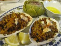 Linguica-stuffed clams.JPG