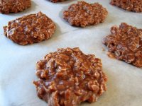 no_bake_chocolate_oatmeal_cookies.jpg